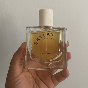 SKYLAR Vanilla sky